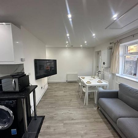 2 Bedroom House,Brownhillrd Se6 London Luaran gambar